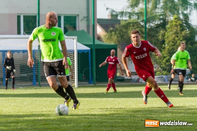 Zdjęcie w galerii na portalu naszwodzislaw.com: Gol w ostatniej minucie spotkania. Przyszłość Rogów z wygraną  wiadomości z regionu