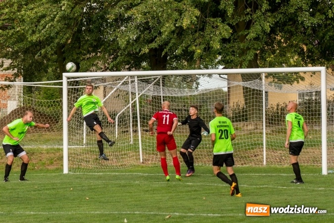 Zdjęcie w galerii na portalu naszwodzislaw.com: Gol w ostatniej minucie spotkania. Przyszłość Rogów z wygraną  wiadomości z regionu