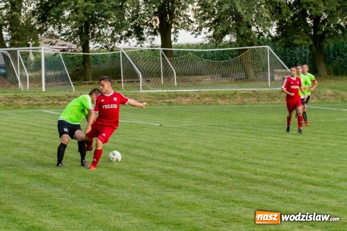 Zdjęcie w galerii na portalu naszwodzislaw.com: Gol w ostatniej minucie spotkania. Przyszłość Rogów z wygraną  wiadomości z regionu