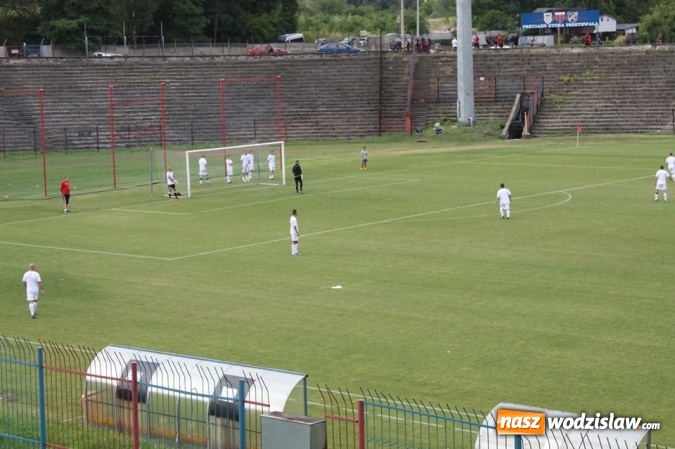Zdjęcie w galerii na portalu naszwodzislaw.com: Drużyna MKP Centrum zadebiutowała w IV lidze  wiadomości z regionu