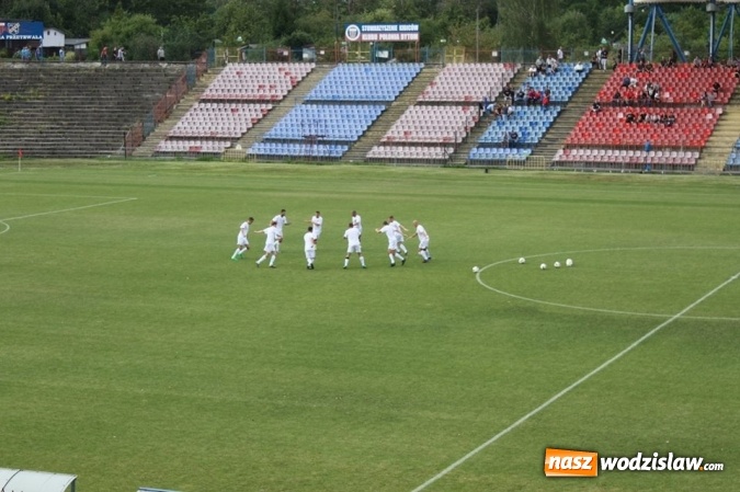 Zdjęcie w galerii na portalu naszwodzislaw.com: Drużyna MKP Centrum zadebiutowała w IV lidze  wiadomości z regionu