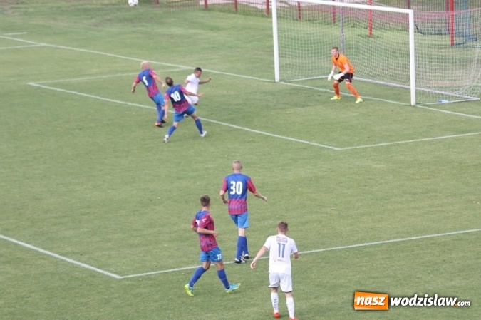 Zdjęcie w galerii na portalu naszwodzislaw.com: Drużyna MKP Centrum zadebiutowała w IV lidze  wiadomości z regionu