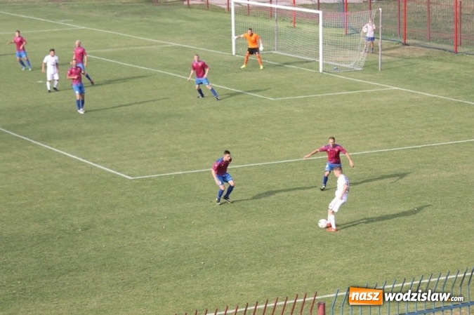 Zdjęcie w galerii na portalu naszwodzislaw.com: Drużyna MKP Centrum zadebiutowała w IV lidze  wiadomości z regionu