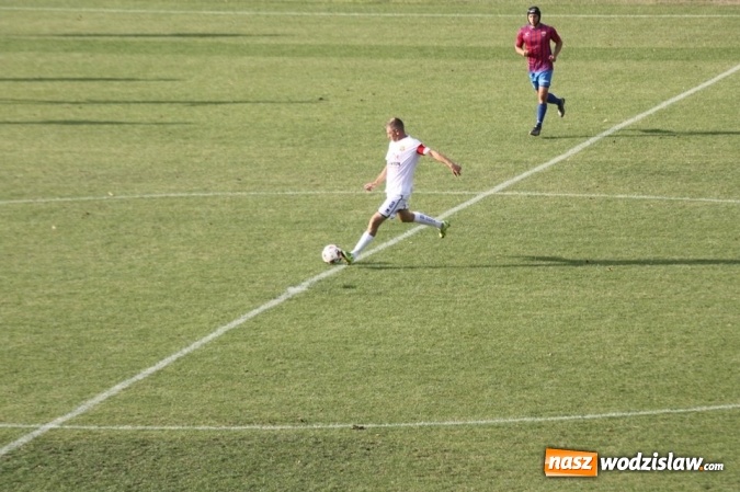 Zdjęcie w galerii na portalu naszwodzislaw.com: Drużyna MKP Centrum zadebiutowała w IV lidze  wiadomości z regionu