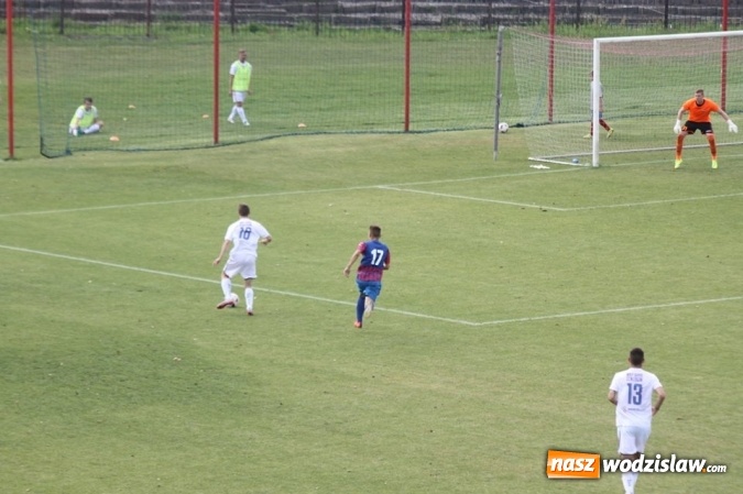 Zdjęcie w galerii na portalu naszwodzislaw.com: Drużyna MKP Centrum zadebiutowała w IV lidze  wiadomości z regionu