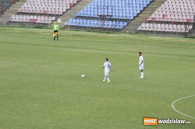 Zdjęcie w galerii na portalu naszwodzislaw.com: Drużyna MKP Centrum zadebiutowała w IV lidze  wiadomości z regionu