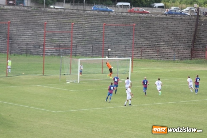 Zdjęcie w galerii na portalu naszwodzislaw.com: Drużyna MKP Centrum zadebiutowała w IV lidze  wiadomości z regionu