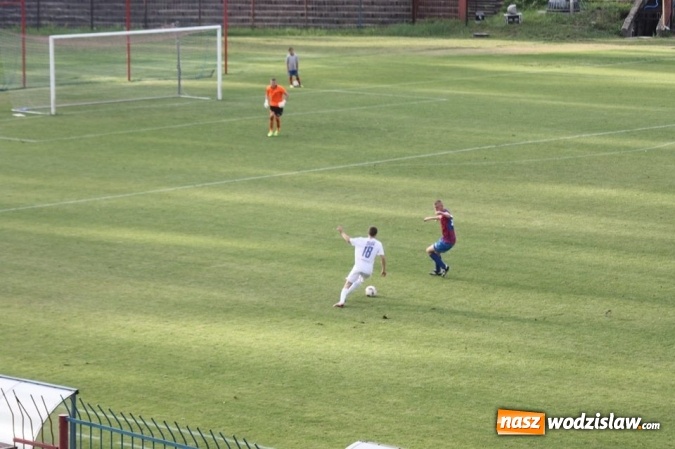 Zdjęcie w galerii na portalu naszwodzislaw.com: Drużyna MKP Centrum zadebiutowała w IV lidze  wiadomości z regionu