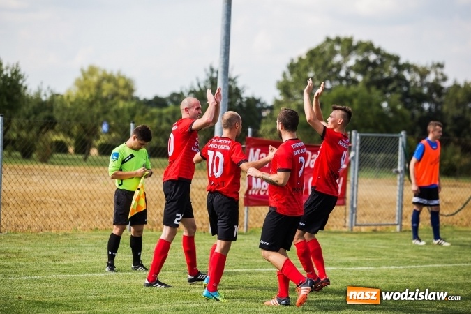 Zdjęcie w galerii na portalu naszwodzislaw.com: Polonia Marklowice nie sprostała Naprzodowi Borucin wiadomości z regionu