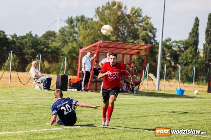 Zdjęcie w galerii na portalu naszwodzislaw.com: Polonia Marklowice nie sprostała Naprzodowi Borucin wiadomości z regionu