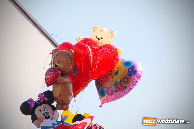 Zdjęcie w galerii na portalu naszwodzislaw.com: Eko-Bazar na Placu Radlińskich Olimpijczyków  wiadomości z regionu