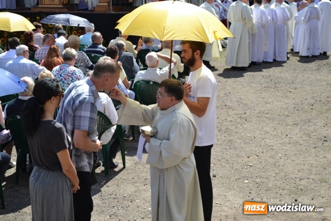 Zdjęcie w galerii na portalu naszwodzislaw.com: Odpust Metropolitalny w Rudach jak zwykle zgromadził tłumy wiadomości z regionu