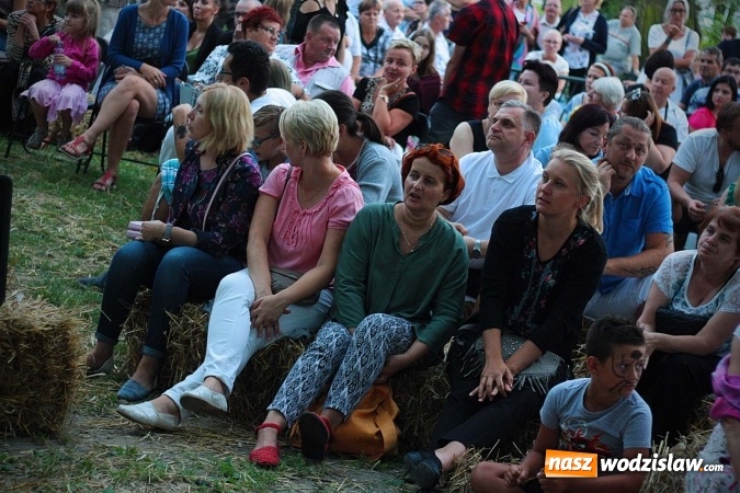 Zdjęcie w galerii na portalu naszwodzislaw.com: Dramat o żądzy władzy i złu. W wodzisławskim parku wystawili Balladynę  wiadomości z regionu