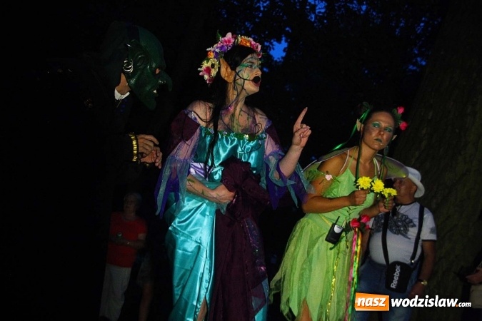 Zdjęcie w galerii na portalu naszwodzislaw.com: Dramat o żądzy władzy i złu. W wodzisławskim parku wystawili Balladynę  wiadomości z regionu