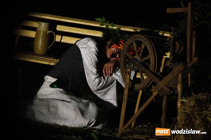 Zdjęcie w galerii na portalu naszwodzislaw.com: Dramat o żądzy władzy i złu. W wodzisławskim parku wystawili Balladynę  wiadomości z regionu