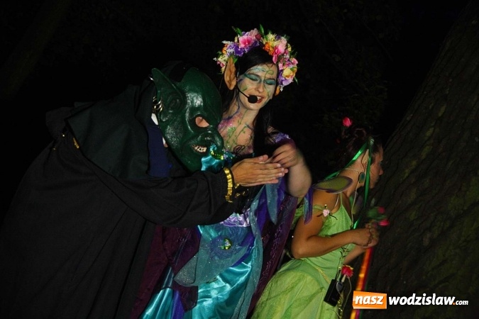 Zdjęcie w galerii na portalu naszwodzislaw.com: Dramat o żądzy władzy i złu. W wodzisławskim parku wystawili Balladynę  wiadomości z regionu