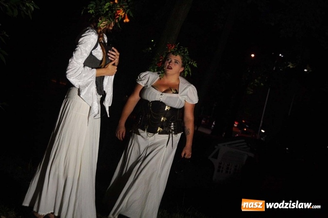 Zdjęcie w galerii na portalu naszwodzislaw.com: Dramat o żądzy władzy i złu. W wodzisławskim parku wystawili Balladynę  wiadomości z regionu