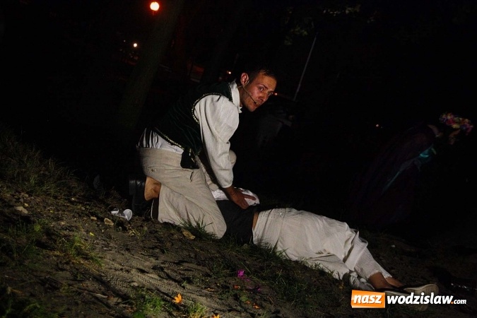 Zdjęcie w galerii na portalu naszwodzislaw.com: Dramat o żądzy władzy i złu. W wodzisławskim parku wystawili Balladynę  wiadomości z regionu