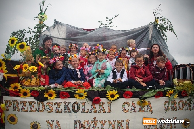 Zdjęcie w galerii na portalu naszwodzislaw.com: Maraton dożynkowy rozpoczęty. Godów na pierwszy ogień  wiadomości z regionu