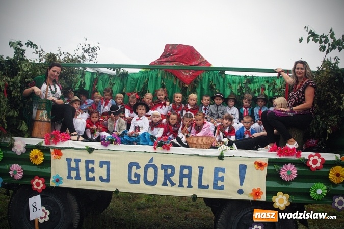 Zdjęcie w galerii na portalu naszwodzislaw.com: Maraton dożynkowy rozpoczęty. Godów na pierwszy ogień  wiadomości z regionu