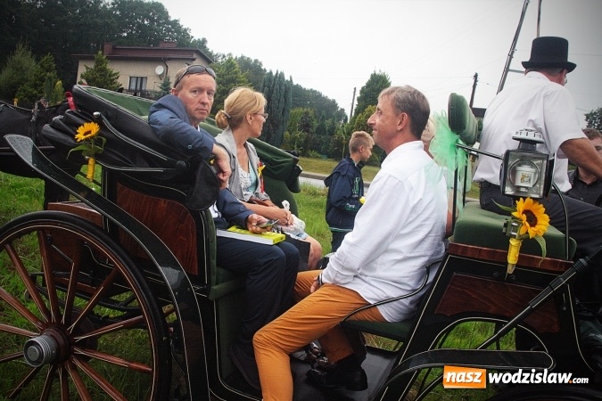 Zdjęcie w galerii na portalu naszwodzislaw.com: Maraton dożynkowy rozpoczęty. Godów na pierwszy ogień  wiadomości z regionu