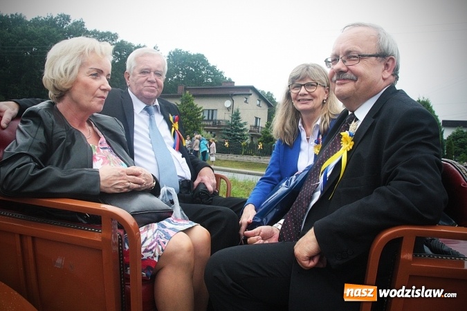 Zdjęcie w galerii na portalu naszwodzislaw.com: Maraton dożynkowy rozpoczęty. Godów na pierwszy ogień  wiadomości z regionu