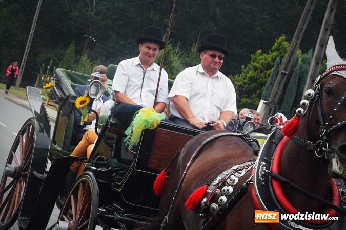 Zdjęcie w galerii na portalu naszwodzislaw.com: Maraton dożynkowy rozpoczęty. Godów na pierwszy ogień  wiadomości z regionu