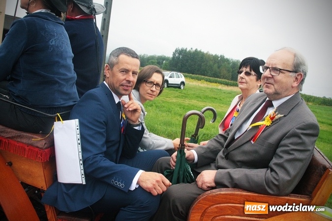 Zdjęcie w galerii na portalu naszwodzislaw.com: Maraton dożynkowy rozpoczęty. Godów na pierwszy ogień  wiadomości z regionu