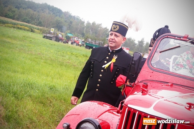 Zdjęcie w galerii na portalu naszwodzislaw.com: Maraton dożynkowy rozpoczęty. Godów na pierwszy ogień  wiadomości z regionu