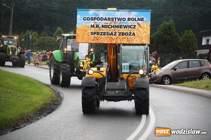 Zdjęcie w galerii na portalu naszwodzislaw.com: Maraton dożynkowy rozpoczęty. Godów na pierwszy ogień  wiadomości z regionu