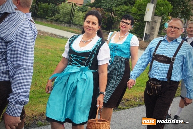 Zdjęcie w galerii na portalu naszwodzislaw.com: Maraton dożynkowy rozpoczęty. Godów na pierwszy ogień  wiadomości z regionu