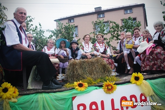 Zdjęcie w galerii na portalu naszwodzislaw.com: Maraton dożynkowy rozpoczęty. Godów na pierwszy ogień  wiadomości z regionu