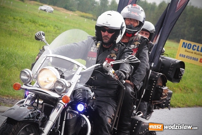 Zdjęcie w galerii na portalu naszwodzislaw.com: Maraton dożynkowy rozpoczęty. Godów na pierwszy ogień  wiadomości z regionu