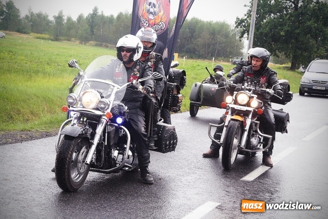 Zdjęcie w galerii na portalu naszwodzislaw.com: Maraton dożynkowy rozpoczęty. Godów na pierwszy ogień  wiadomości z regionu