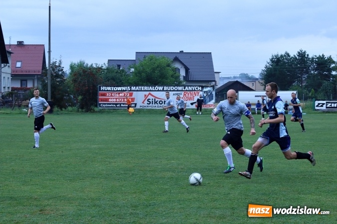 Zdjęcie w galerii na portalu naszwodzislaw.com: Samobój Krzysztofa Oślizły pogrążył skrzyszowską Gwiazdę wiadomości z regionu