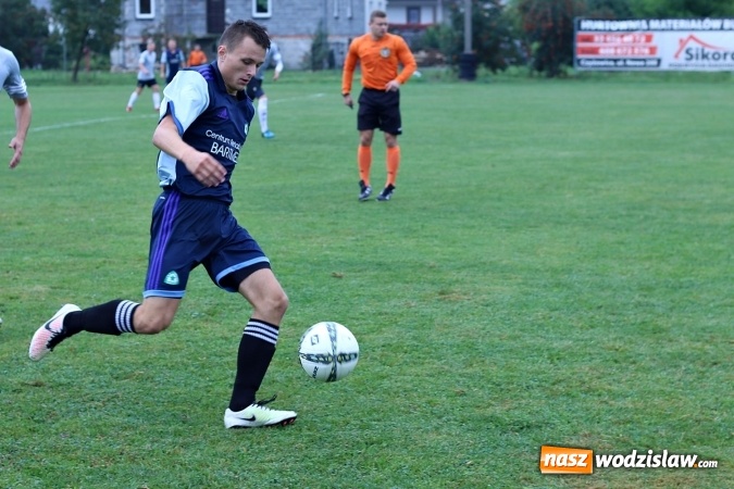 Zdjęcie w galerii na portalu naszwodzislaw.com: Samobój Krzysztofa Oślizły pogrążył skrzyszowską Gwiazdę wiadomości z regionu