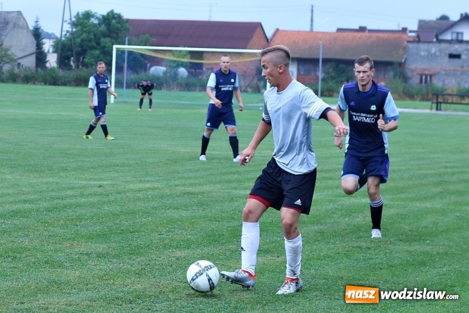 Zdjęcie w galerii na portalu naszwodzislaw.com: Samobój Krzysztofa Oślizły pogrążył skrzyszowską Gwiazdę wiadomości z regionu