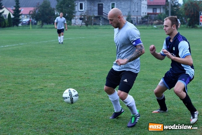 Zdjęcie w galerii na portalu naszwodzislaw.com: Samobój Krzysztofa Oślizły pogrążył skrzyszowską Gwiazdę wiadomości z regionu