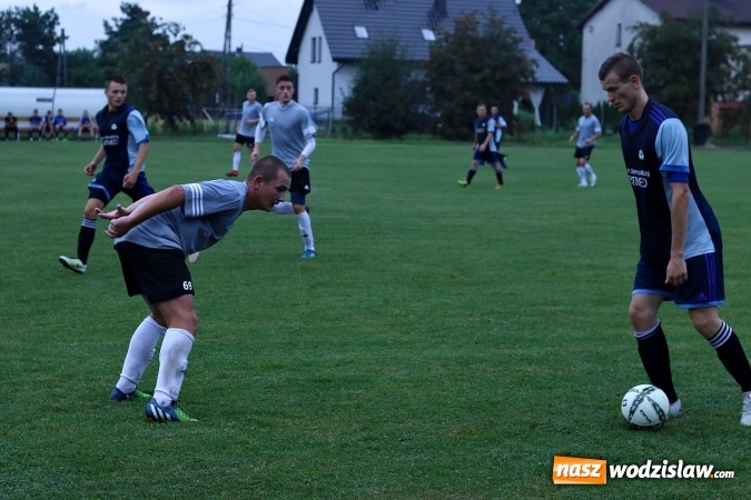 Zdjęcie w galerii na portalu naszwodzislaw.com: Samobój Krzysztofa Oślizły pogrążył skrzyszowską Gwiazdę wiadomości z regionu