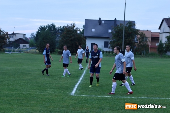 Zdjęcie w galerii na portalu naszwodzislaw.com: Samobój Krzysztofa Oślizły pogrążył skrzyszowską Gwiazdę wiadomości z regionu