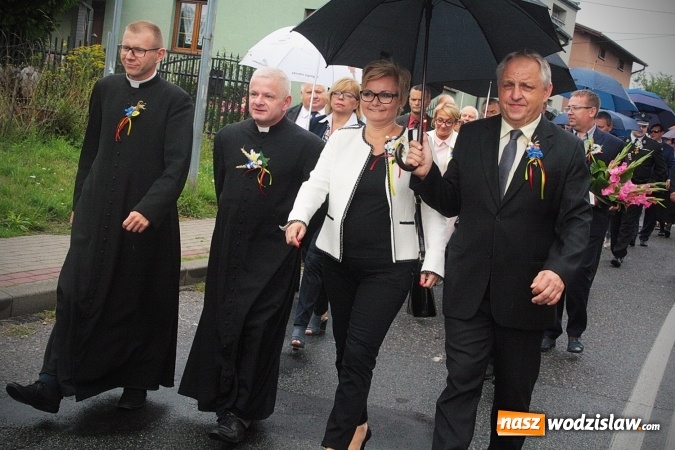 Zdjęcie w galerii na portalu naszwodzislaw.com: Pszów dziękuje za żniwa. FOTORELACJA  wiadomości z regionu
