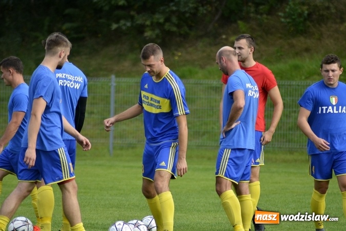 Zdjęcie w galerii na portalu naszwodzislaw.com: Przyszłość Rogów nie miała problemów z Naprzodem Zawada wiadomości z regionu