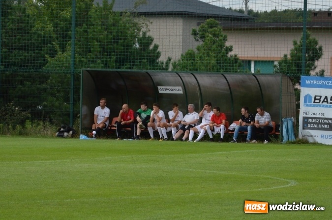 Zdjęcie w galerii na portalu naszwodzislaw.com: Mateusz Danieluk zapewnił Czyżowicom awans do ćwierćfinału Pucharu Polski wiadomości z regionu
