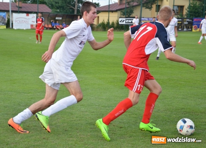 Zdjęcie w galerii na portalu naszwodzislaw.com: Mateusz Danieluk zapewnił Czyżowicom awans do ćwierćfinału Pucharu Polski wiadomości z regionu