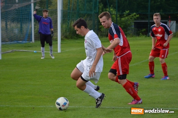 Zdjęcie w galerii na portalu naszwodzislaw.com: Mateusz Danieluk zapewnił Czyżowicom awans do ćwierćfinału Pucharu Polski wiadomości z regionu