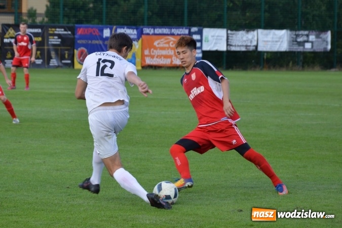 Zdjęcie w galerii na portalu naszwodzislaw.com: Mateusz Danieluk zapewnił Czyżowicom awans do ćwierćfinału Pucharu Polski wiadomości z regionu
