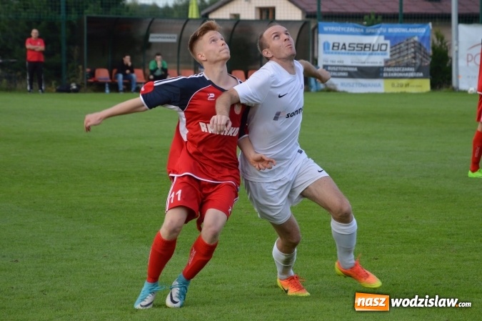 Zdjęcie w galerii na portalu naszwodzislaw.com: Mateusz Danieluk zapewnił Czyżowicom awans do ćwierćfinału Pucharu Polski wiadomości z regionu