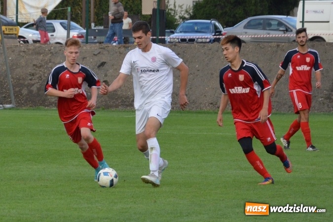 Zdjęcie w galerii na portalu naszwodzislaw.com: Mateusz Danieluk zapewnił Czyżowicom awans do ćwierćfinału Pucharu Polski wiadomości z regionu