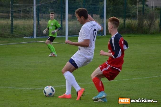 Zdjęcie w galerii na portalu naszwodzislaw.com: Mateusz Danieluk zapewnił Czyżowicom awans do ćwierćfinału Pucharu Polski wiadomości z regionu