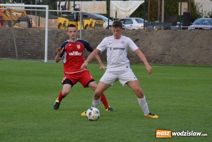 Zdjęcie w galerii na portalu naszwodzislaw.com: Mateusz Danieluk zapewnił Czyżowicom awans do ćwierćfinału Pucharu Polski wiadomości z regionu
